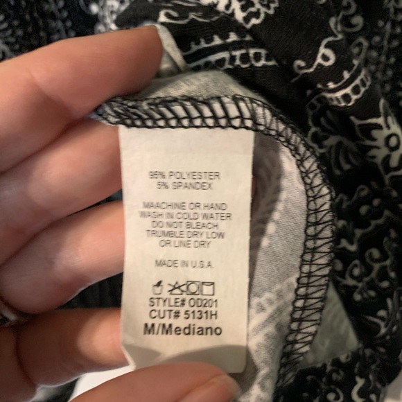 EUC - Open cross back beachy dress. - Picture 7 of 7